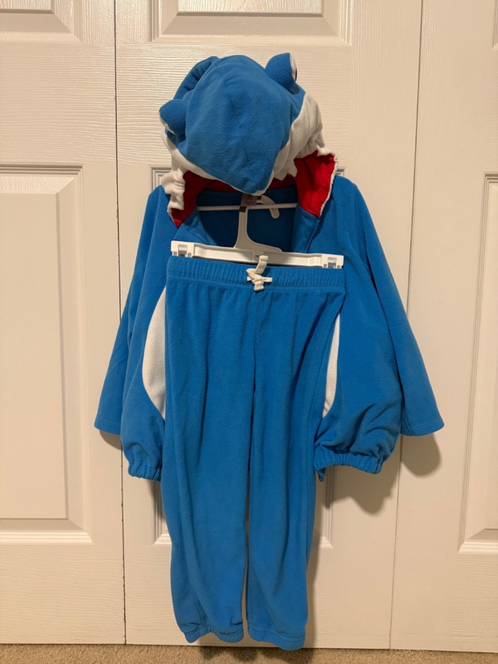 Shark Costume - Size 4T - Picture 3 of 7